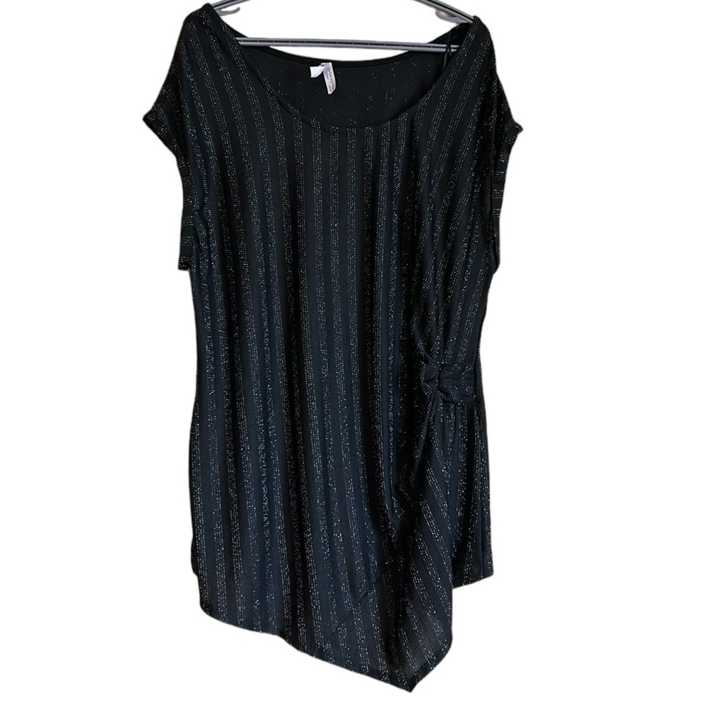 French‎ Twist women’s tunic 3x black metallic thread